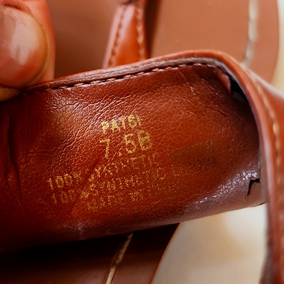 Ralph Lauren brown flat sandals size 7.5 B width - Picture 8 of 9